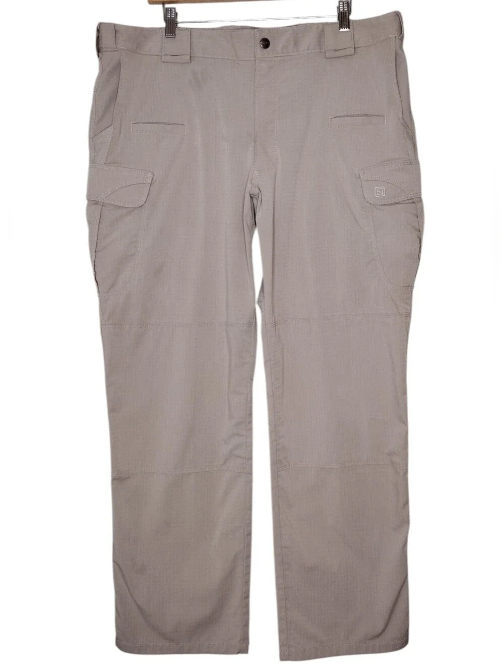5.11 Tactical Tan Men's Outdoors Work Utility Cargo Pants Sz 40×30 - Picture 1 of 15